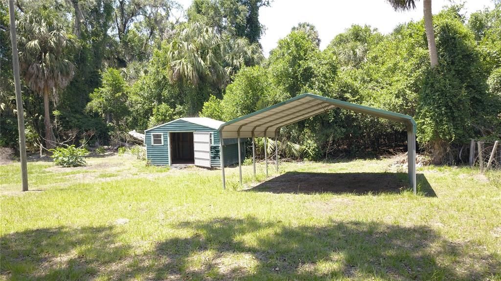 For Sale: $110,000 (2 beds, 1 baths, 770 Square Feet)