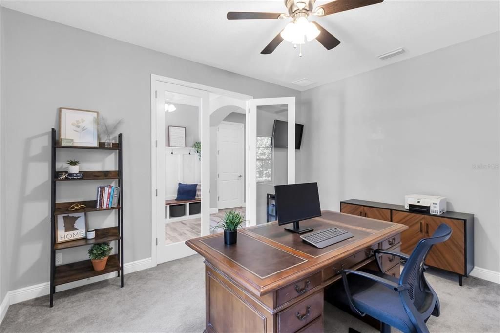 For Sale: $980,000 (5 beds, 4 baths, 3547 Square Feet)