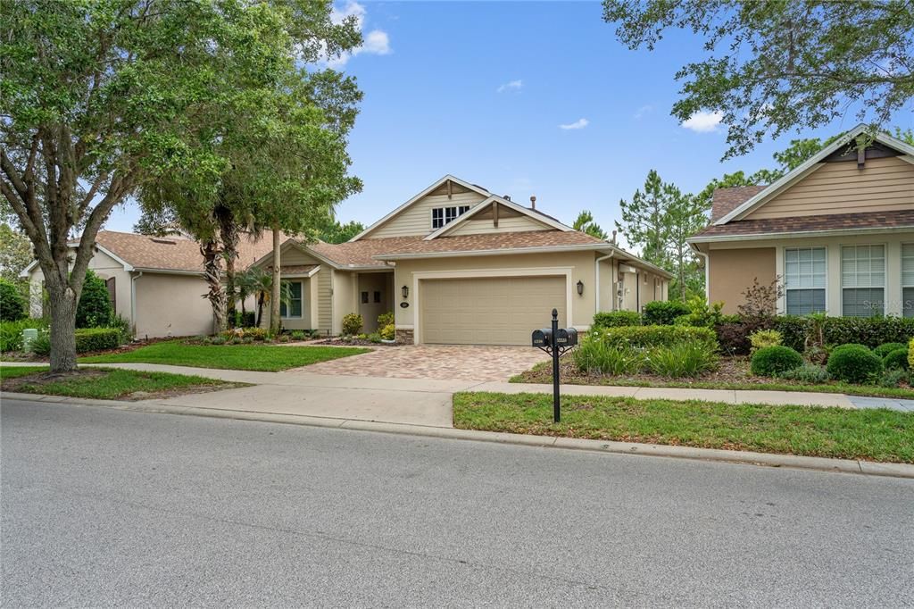 Active With Contract: $470,000 (4 beds, 3 baths, 2271 Square Feet)