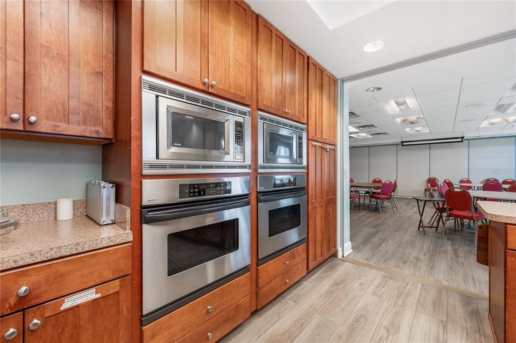 Active With Contract: $470,000 (4 beds, 3 baths, 2271 Square Feet)