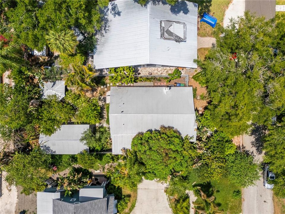 Activo con contrato: $599,000 (3 camas, 2 baños, 1555 Pies cuadrados)