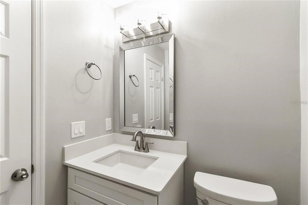 Active With Contract: $3,400 (3 beds, 2 baths, 1994 Square Feet)