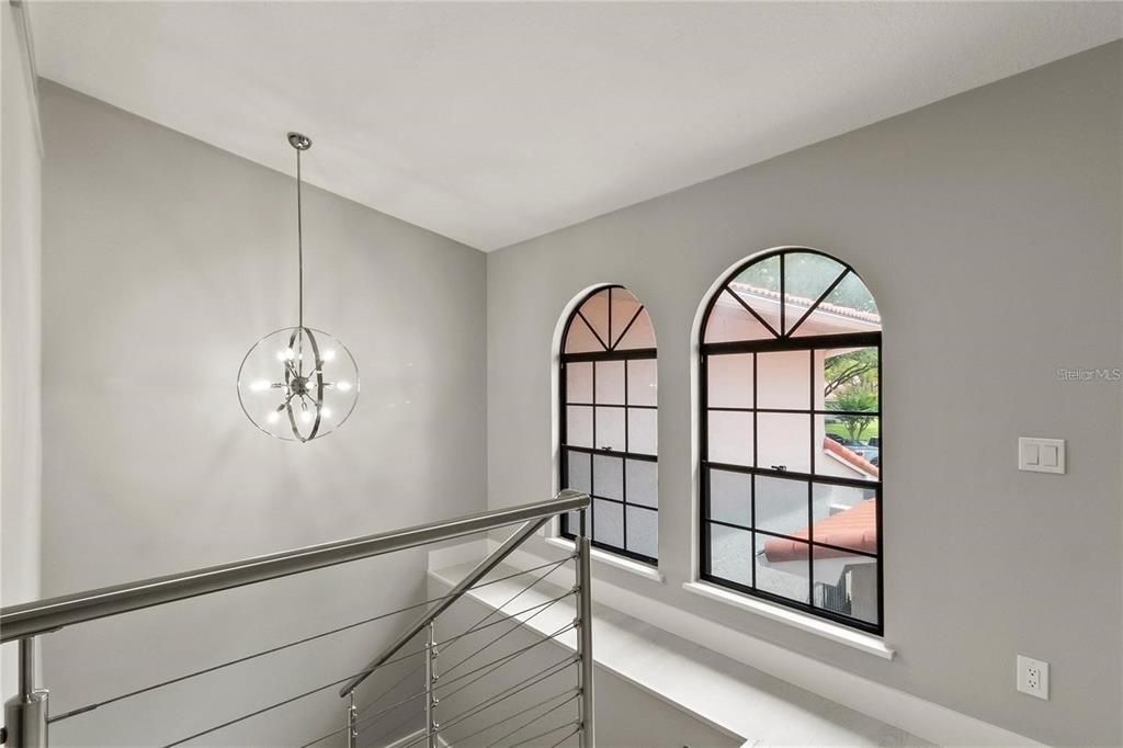 Active With Contract: $3,400 (3 beds, 2 baths, 1994 Square Feet)