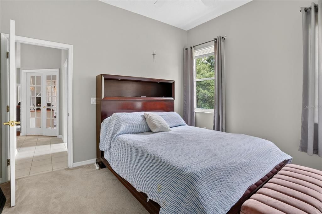 For Sale: $565,000 (4 beds, 3 baths, 2853 Square Feet)