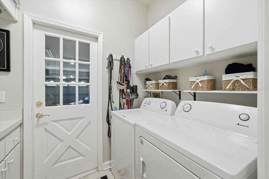 Activo con contrato: $849,900 (4 camas, 2 baños, 2324 Pies cuadrados)
