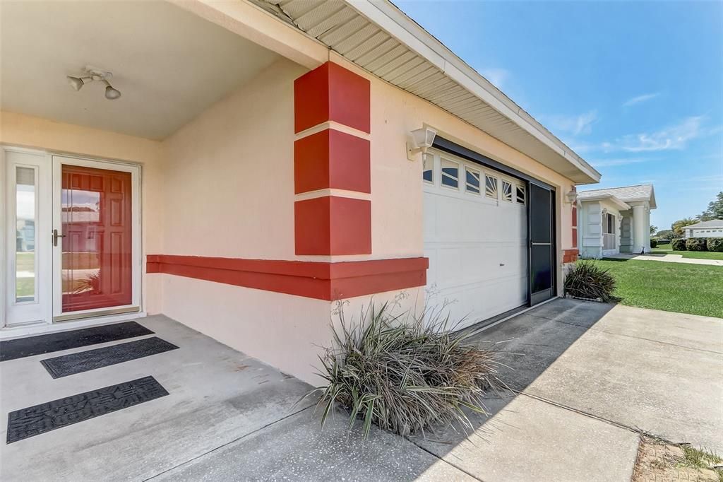 Active With Contract: $170,000 (3 beds, 2 baths, 1687 Square Feet)