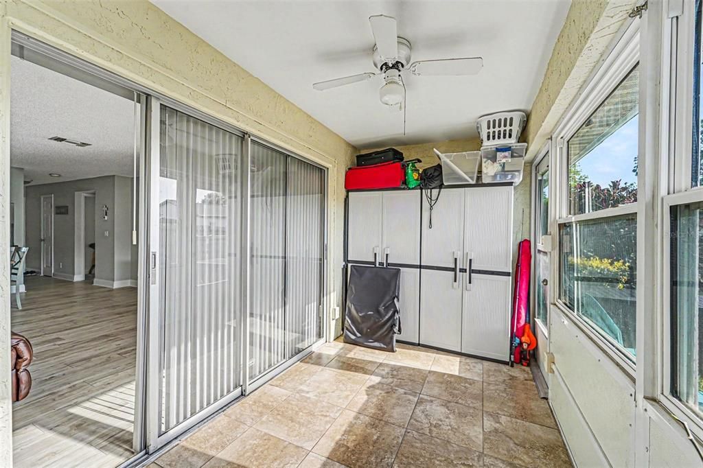 En Venta: $215,000 (2 camas, 2 baños, 956 Pies cuadrados)