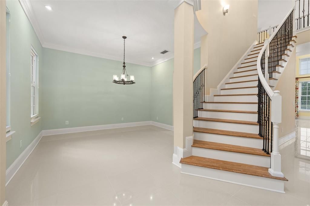 For Sale: $2,195,000 (5 beds, 4 baths, 4205 Square Feet)