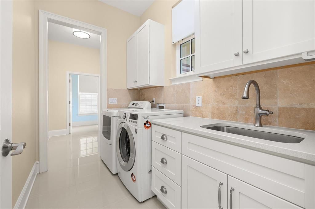 For Sale: $2,195,000 (5 beds, 4 baths, 4205 Square Feet)