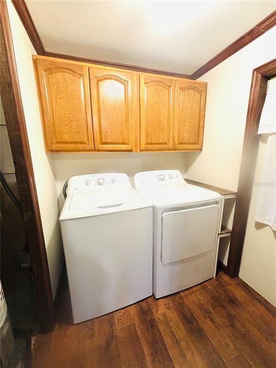 На продажу: $185,000 (2 спален, 2 ванн, 1012 Квадратных фут)