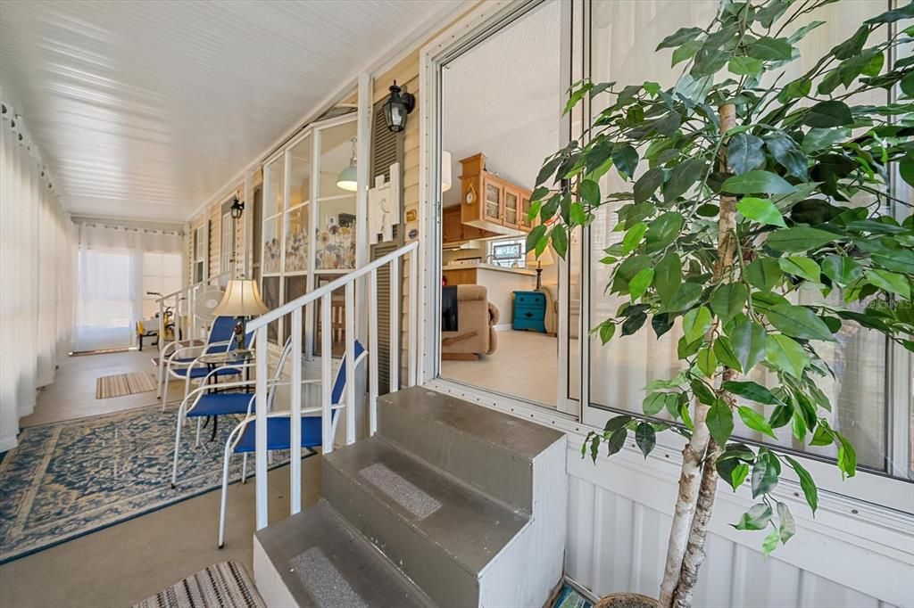 For Sale: $89,000 (1 beds, 1 baths, 408 Square Feet)