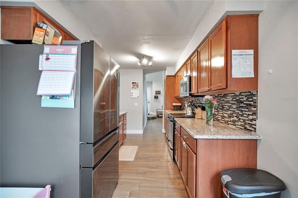 待售: $419,995 (3 贝兹, 2 浴室, 1631 平方英尺)