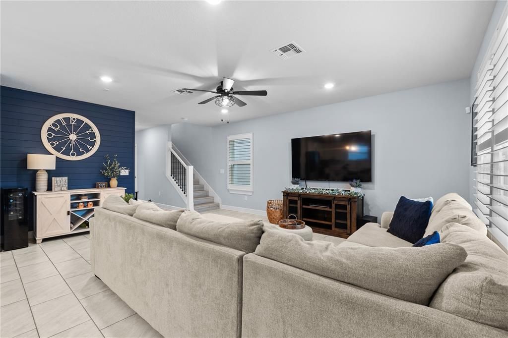 For Sale: $410,000 (4 beds, 3 baths, 2205 Square Feet)