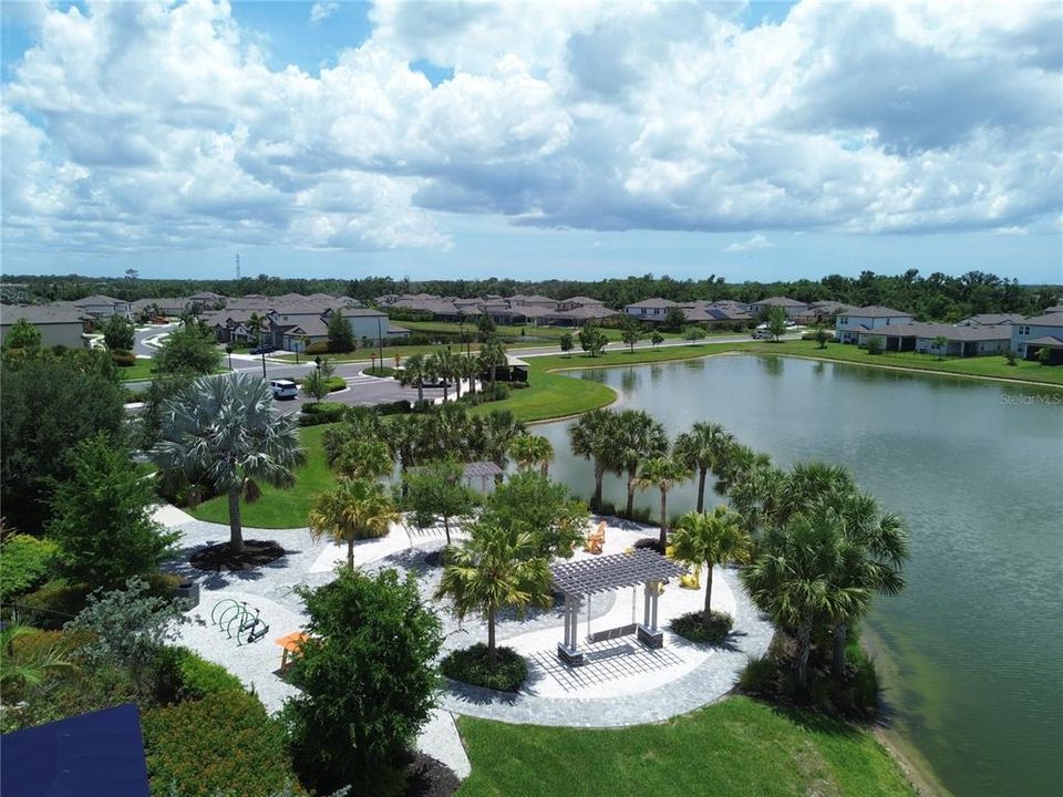 For Sale: $410,000 (4 beds, 3 baths, 2205 Square Feet)