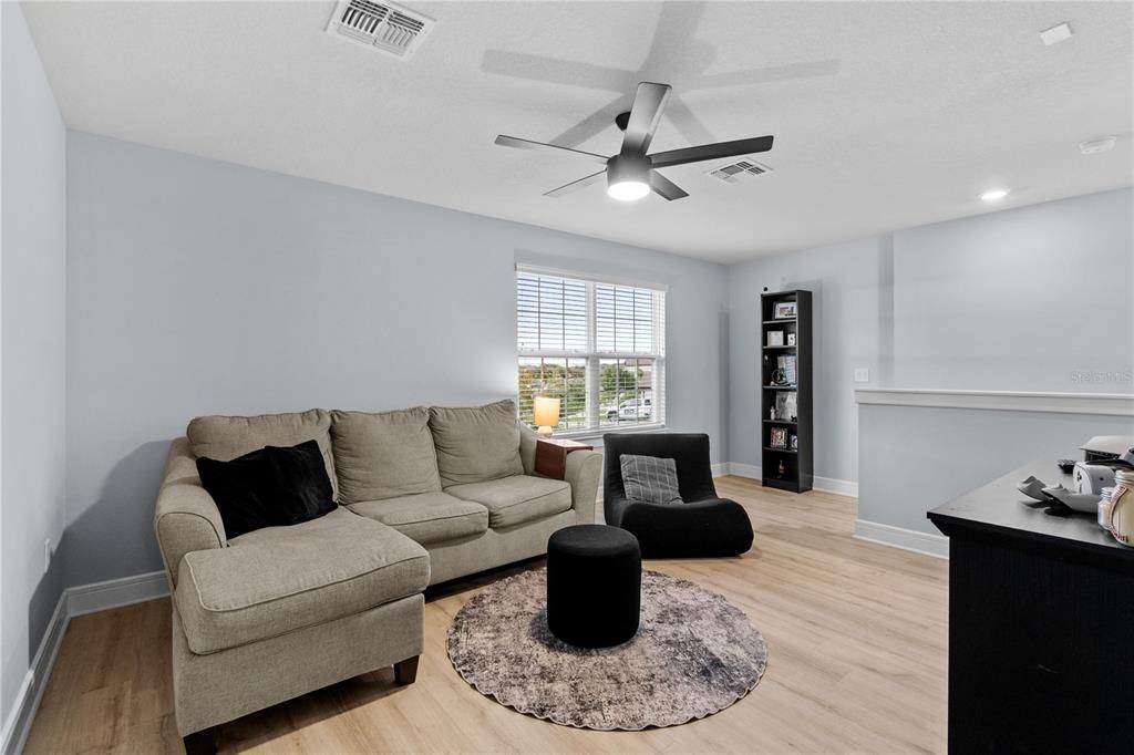 For Sale: $410,000 (4 beds, 3 baths, 2205 Square Feet)