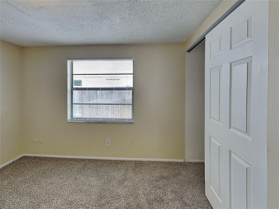 For Rent: $1,925 (3 beds, 2 baths, 1300 Square Feet)