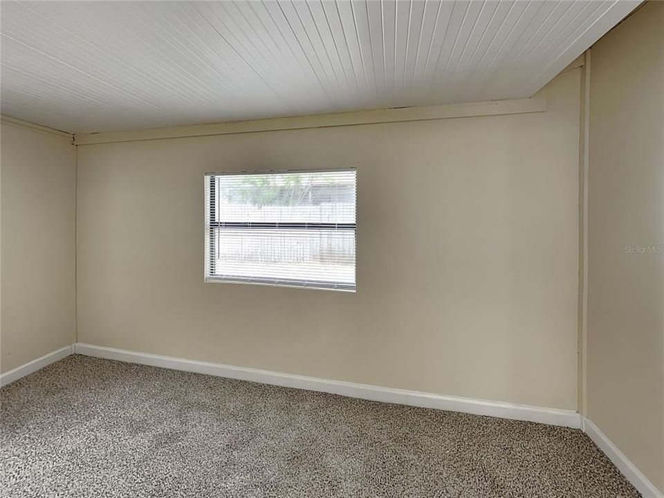 For Rent: $1,925 (3 beds, 2 baths, 1300 Square Feet)