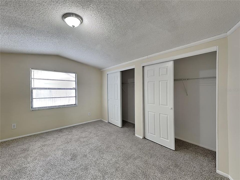 For Rent: $1,925 (3 beds, 2 baths, 1300 Square Feet)