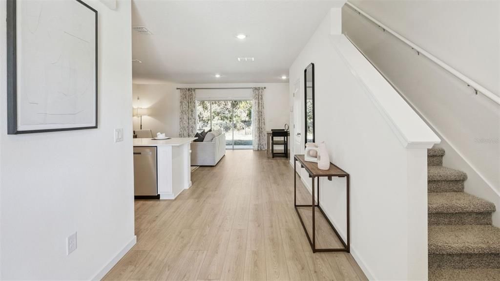 Activo con contrato: $355,990 (3 camas, 2 baños, 1530 Pies cuadrados)