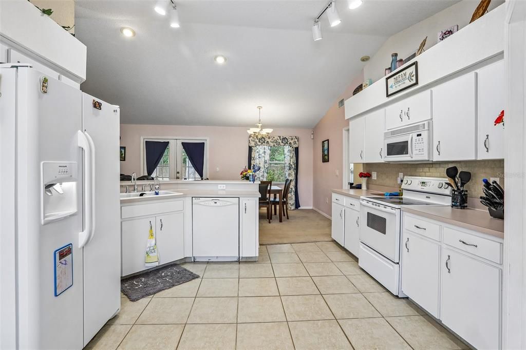En Venta: $324,900 (3 camas, 2 baños, 1620 Pies cuadrados)
