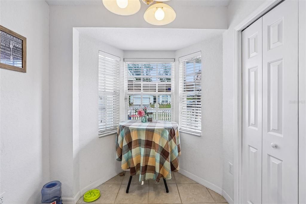 En Venta: $324,900 (3 camas, 2 baños, 1620 Pies cuadrados)
