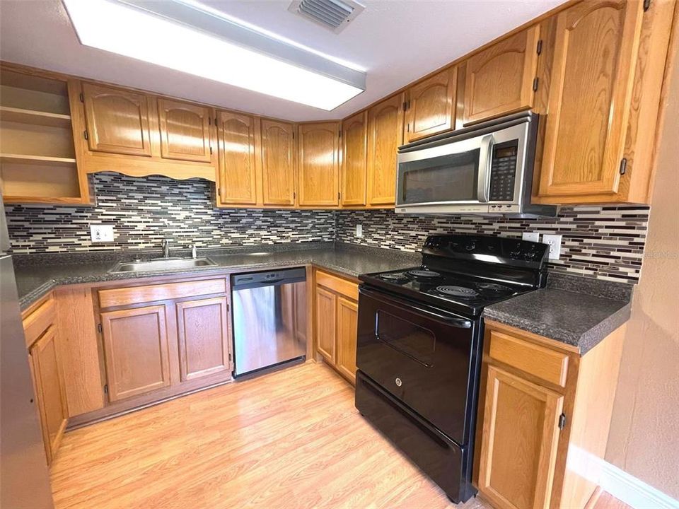 En Venta: $139,900 (1 camas, 1 baños, 768 Pies cuadrados)