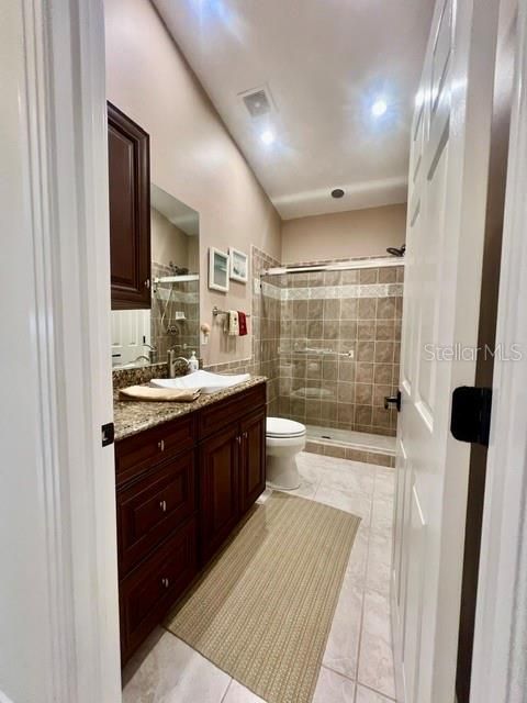 En Venta: $1,699,000 (3 camas, 3 baños, 2215 Pies cuadrados)