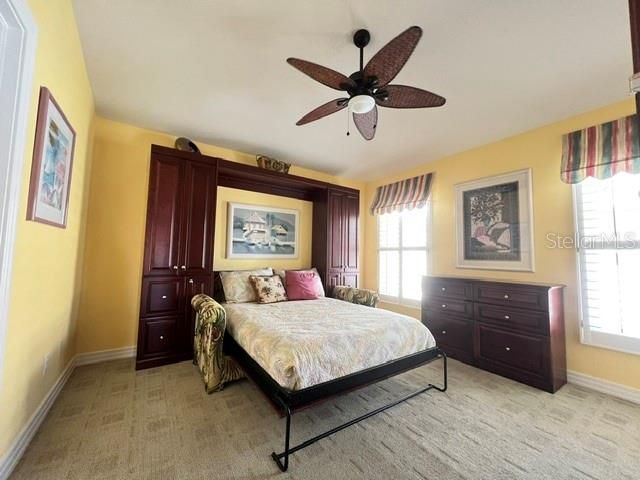 En Venta: $1,699,000 (3 camas, 3 baños, 2215 Pies cuadrados)