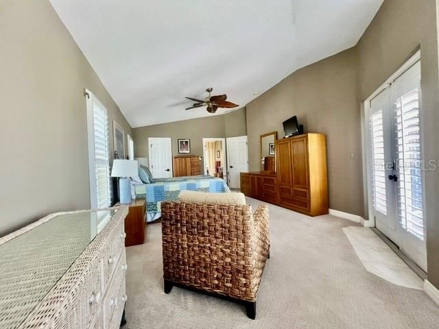 En Venta: $1,699,000 (3 camas, 3 baños, 2215 Pies cuadrados)
