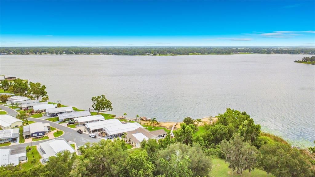 En Venta: $499,000 (2 camas, 2 baños, 1818 Pies cuadrados)