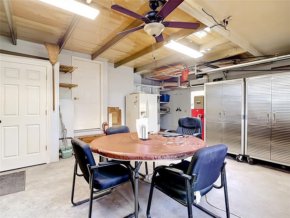 En Venta: $499,000 (2 camas, 2 baños, 1818 Pies cuadrados)