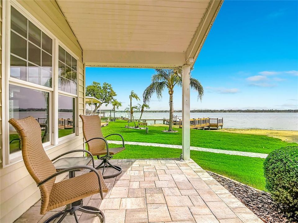 En Venta: $499,000 (2 camas, 2 baños, 1818 Pies cuadrados)