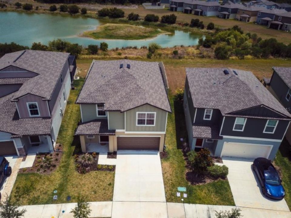 For Rent: $2,675 (5 beds, 2 baths, 2217 Square Feet)