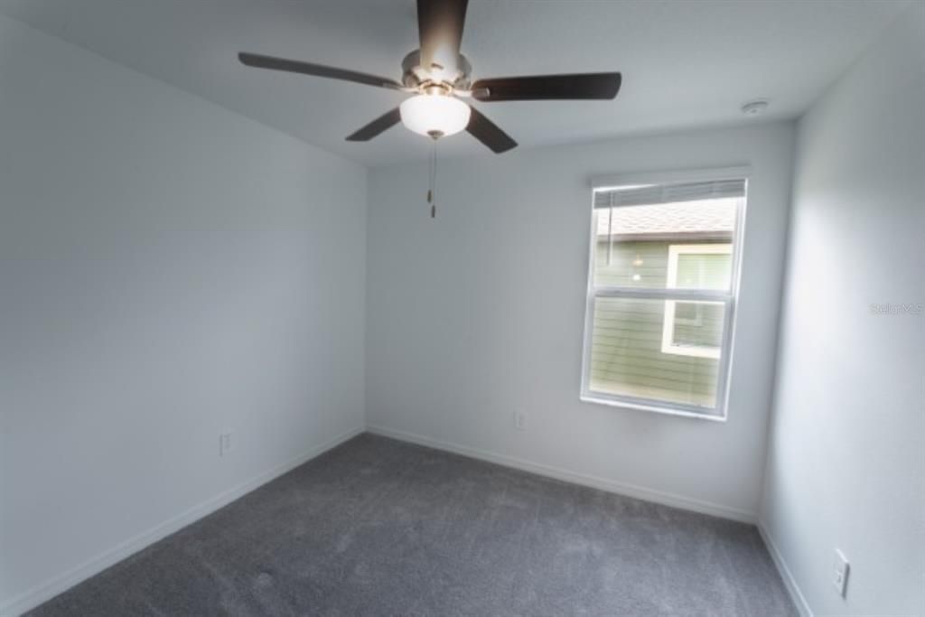 For Rent: $2,675 (5 beds, 2 baths, 2217 Square Feet)