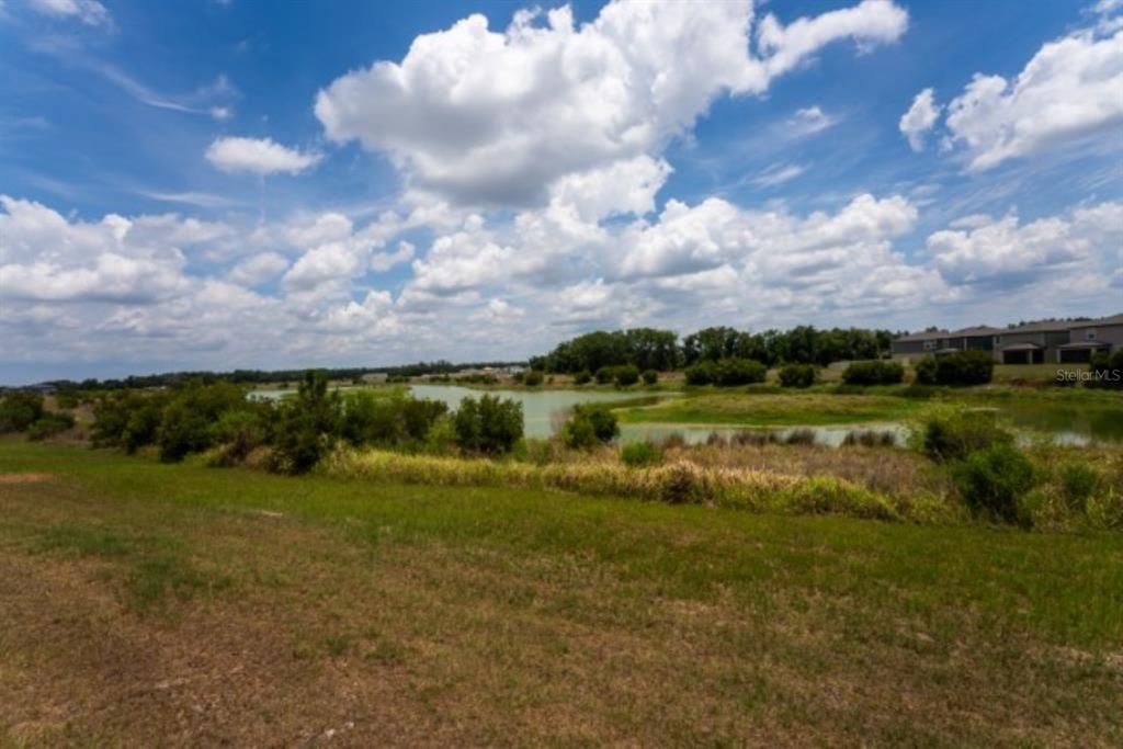 For Rent: $2,675 (5 beds, 2 baths, 2217 Square Feet)