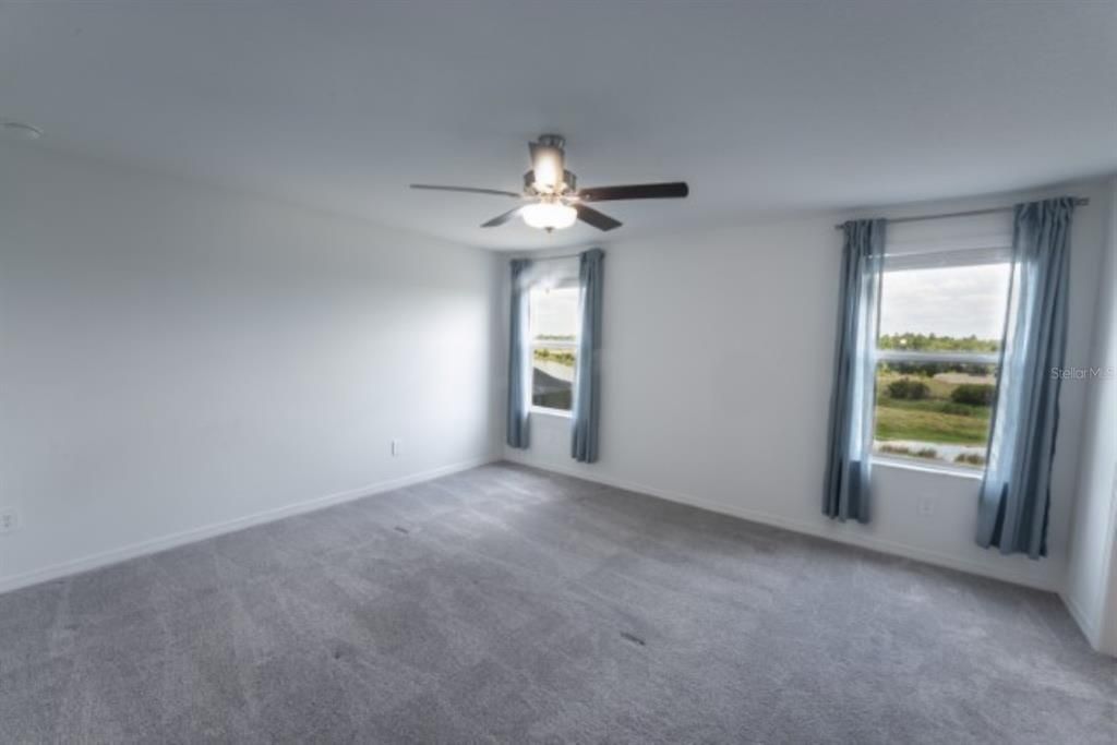 For Rent: $2,675 (5 beds, 2 baths, 2217 Square Feet)