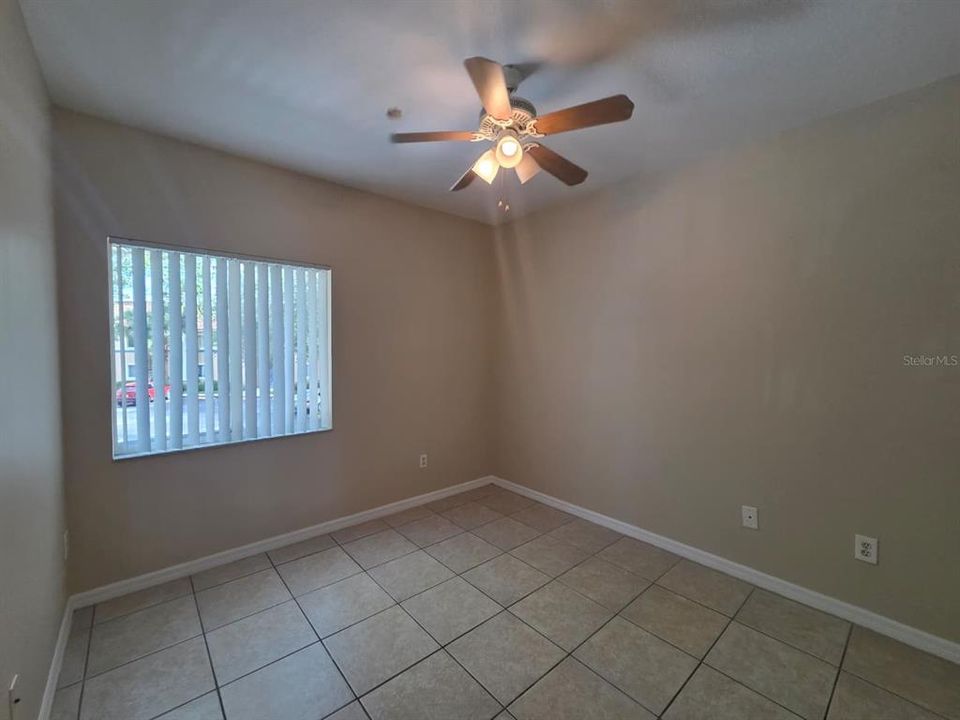 For Rent: $1,800 (3 beds, 2 baths, 1200 Square Feet)