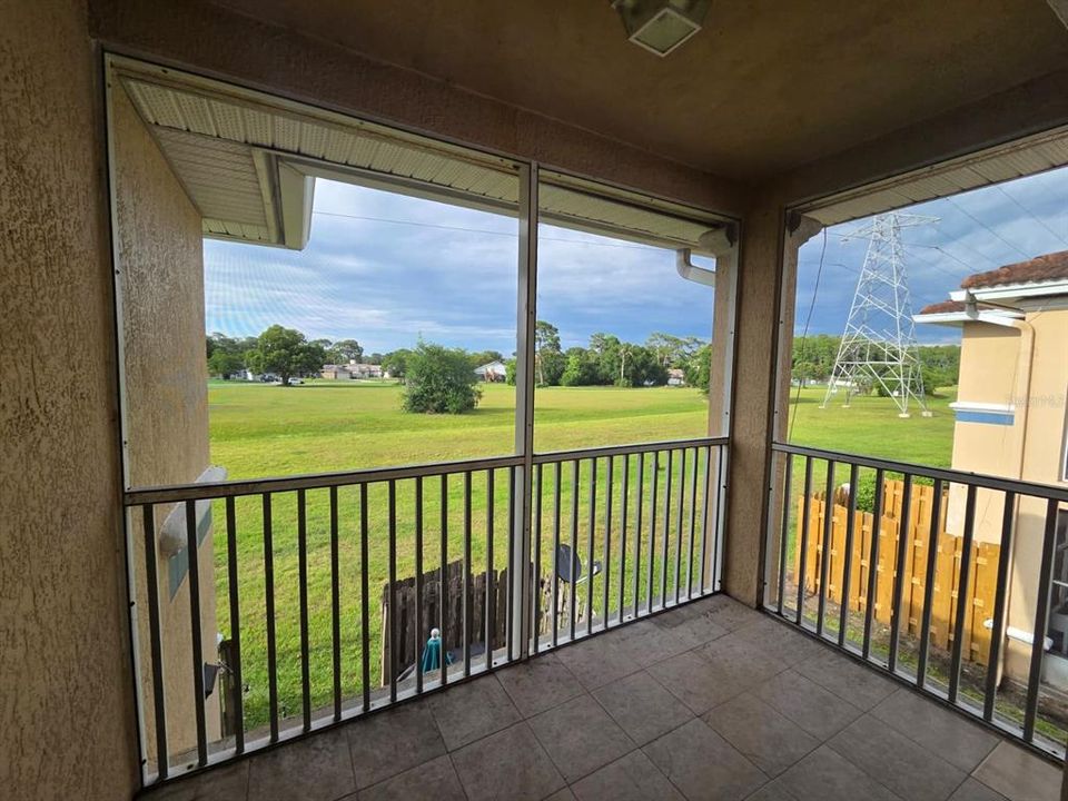 For Rent: $1,800 (3 beds, 2 baths, 1200 Square Feet)