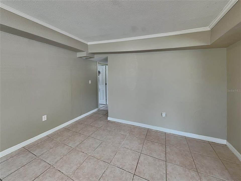 В аренду: $1,795 (3 спален, 1 ванн, 1096 Квадратных фут)