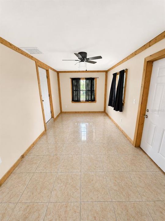 На продажу: $359,900 (3 спален, 2 ванн, 1466 Квадратных фут)