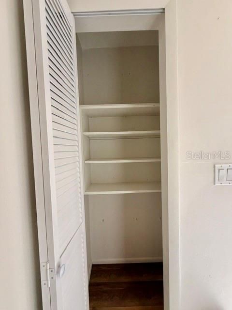 В аренду: $1,600 (2 спален, 1 ванн, 1015 Квадратных фут)