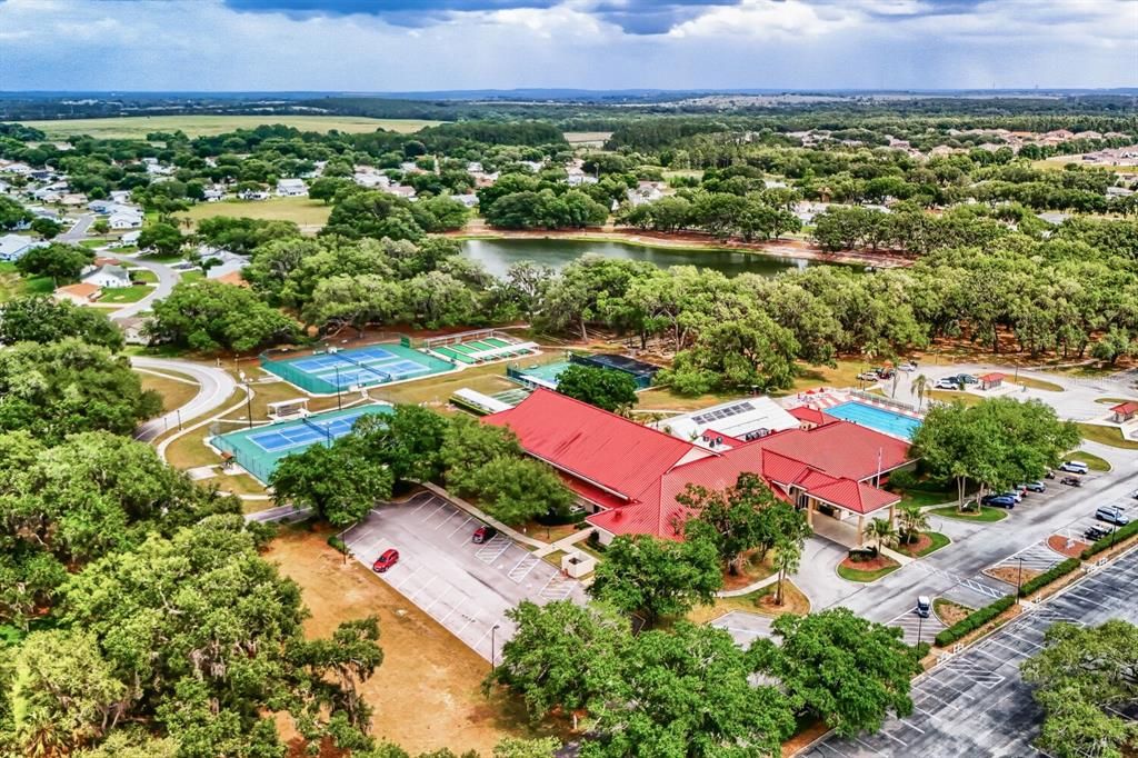 Activo con contrato: $294,995 (3 camas, 2 baños, 1927 Pies cuadrados)