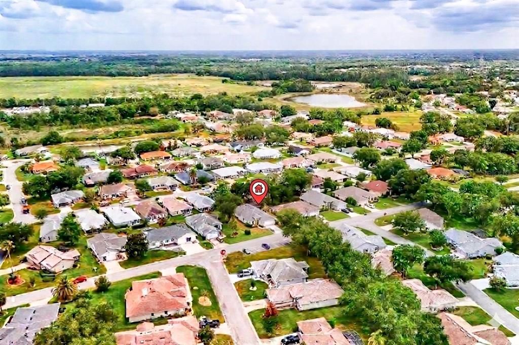 Activo con contrato: $294,995 (3 camas, 2 baños, 1927 Pies cuadrados)