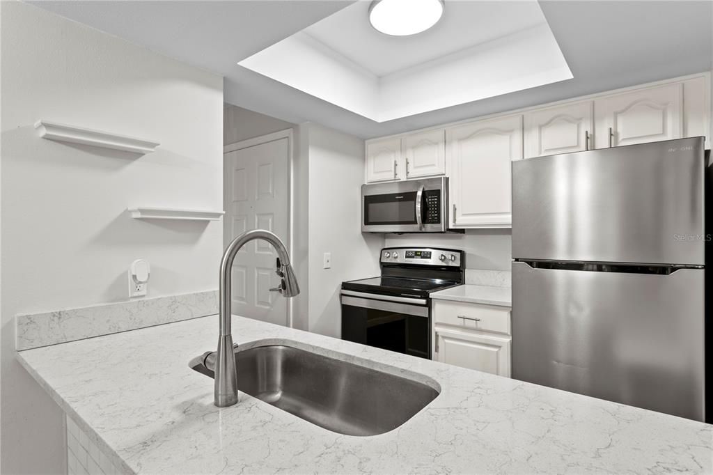 En Venta: $215,000 (2 camas, 1 baños, 781 Pies cuadrados)