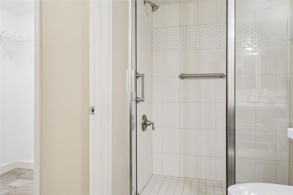 En Venta: $299,900 (3 camas, 2 baños, 1151 Pies cuadrados)