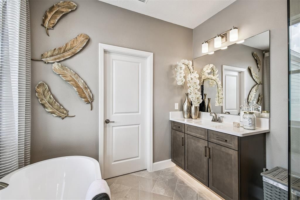 For Sale: $834,990 (4 beds, 3 baths, 2781 Square Feet)