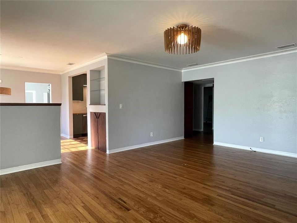 В аренду: $3,700 (3 спален, 2 ванн, 1790 Квадратных фут)
