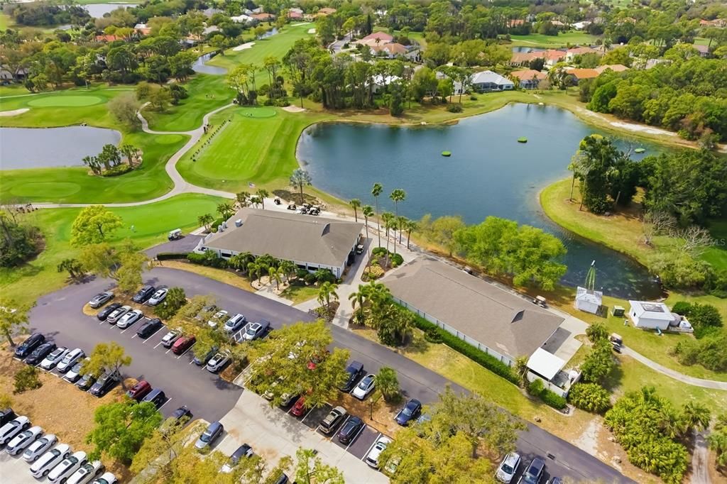 Activo con contrato: $885,000 (3 camas, 3 baños, 3025 Pies cuadrados)