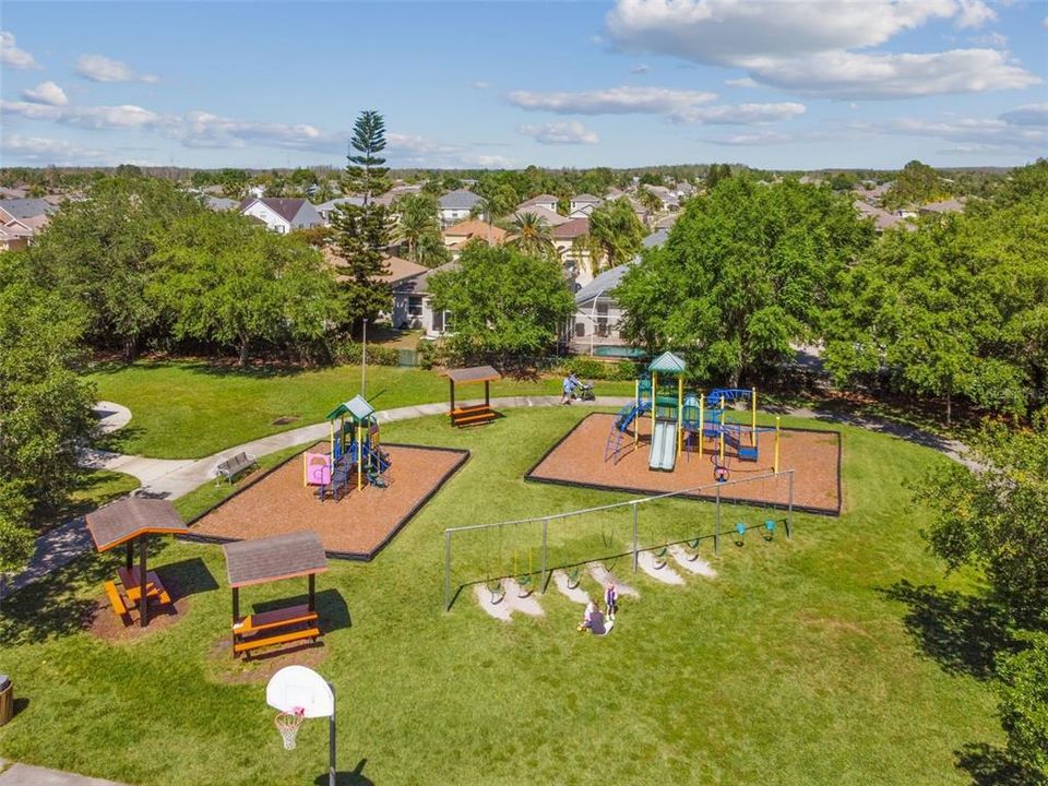 En Venta: $599,999 (4 camas, 3 baños, 2290 Pies cuadrados)