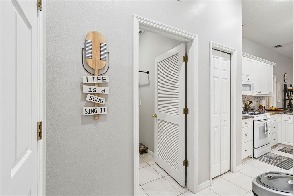 En Venta: $599,999 (4 camas, 3 baños, 2290 Pies cuadrados)